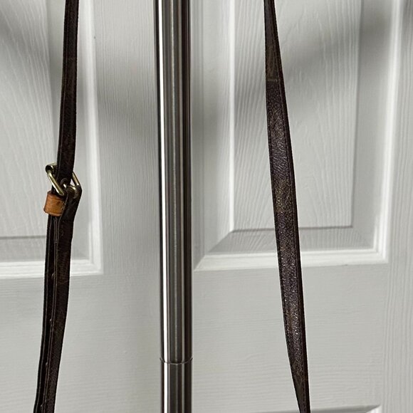 Louis Vuitton Danube Monogram Crossbody Handbag SL1919 Authentic COA Included - Picture 3 of 16